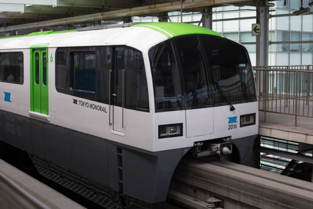 haneda airport to tokyo monorail train